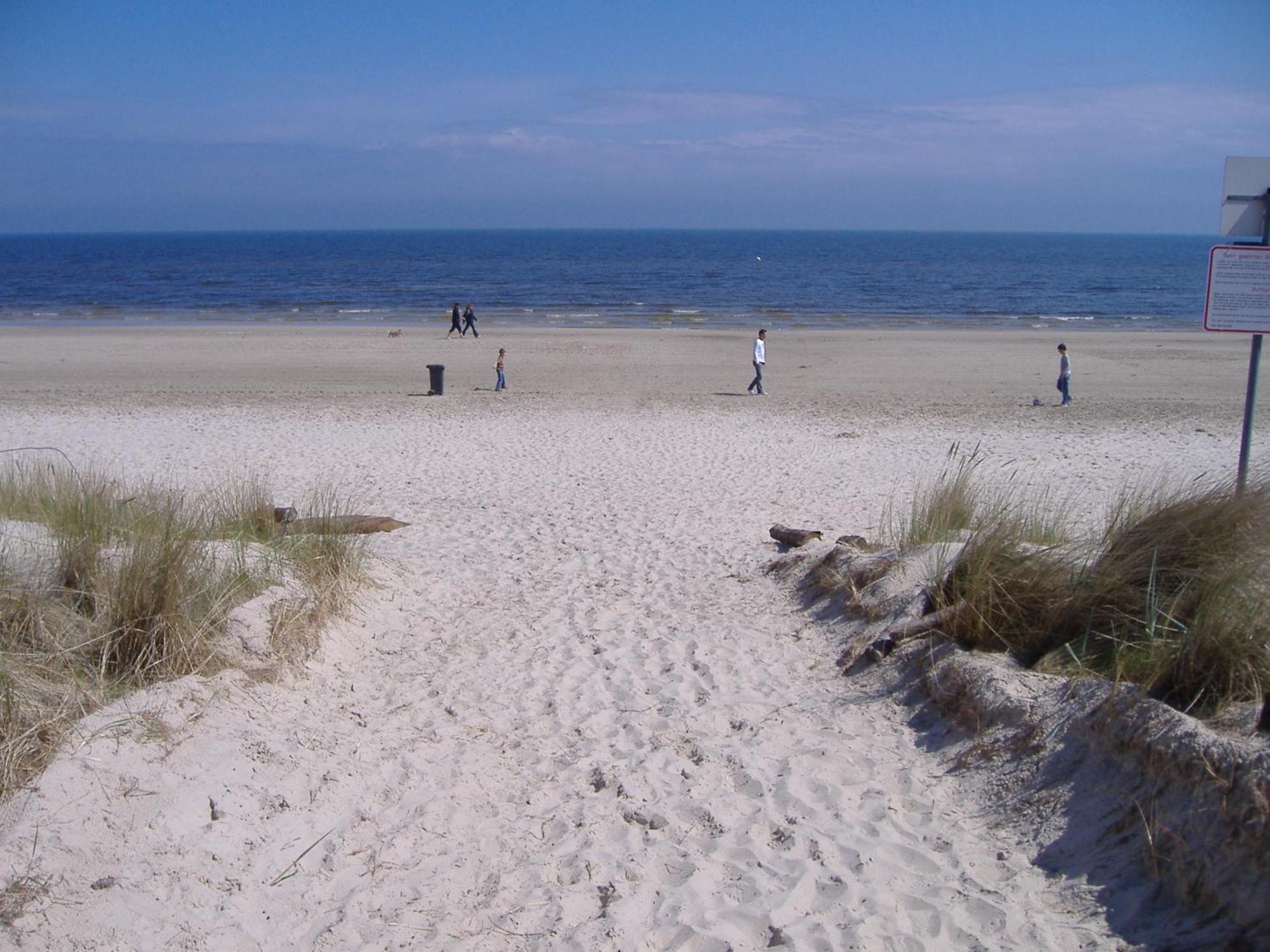 Reetdachhaus Direkt Am Meer Fuer 6 Personen!! Karlshagen Esterno foto